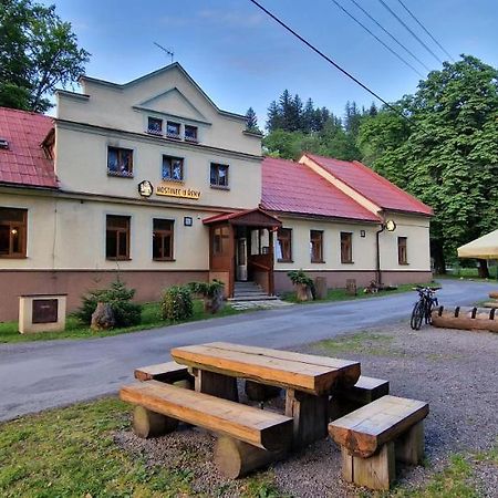 Hostinec U Reky Hotel Ostravice Ngoại thất bức ảnh