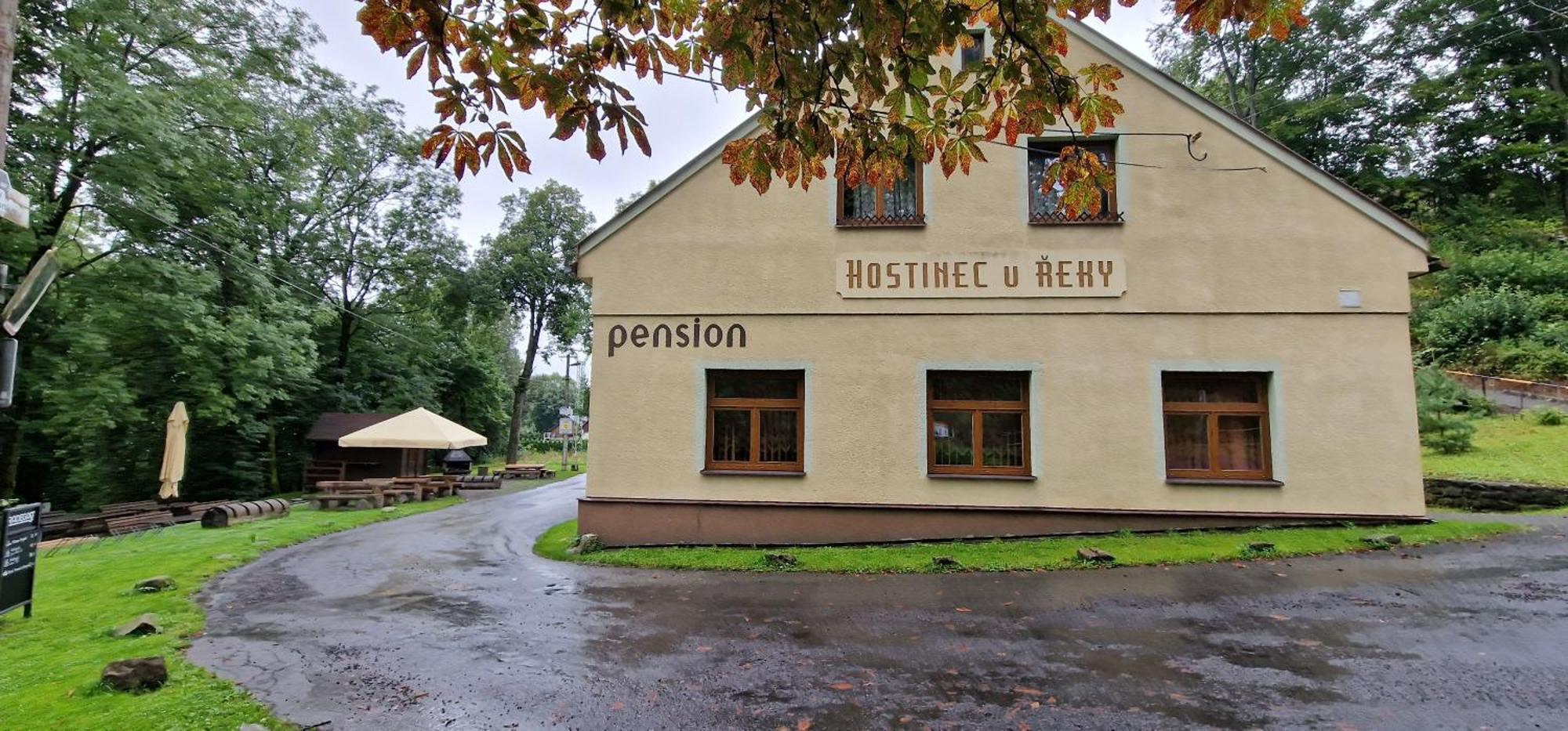 Hostinec U Reky Hotel Ostravice Ngoại thất bức ảnh
